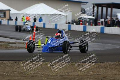 media/Nov-16-2025-CalClub SCCA (Sun) [[2975c16dfc]]/Group 2/Turn 1/